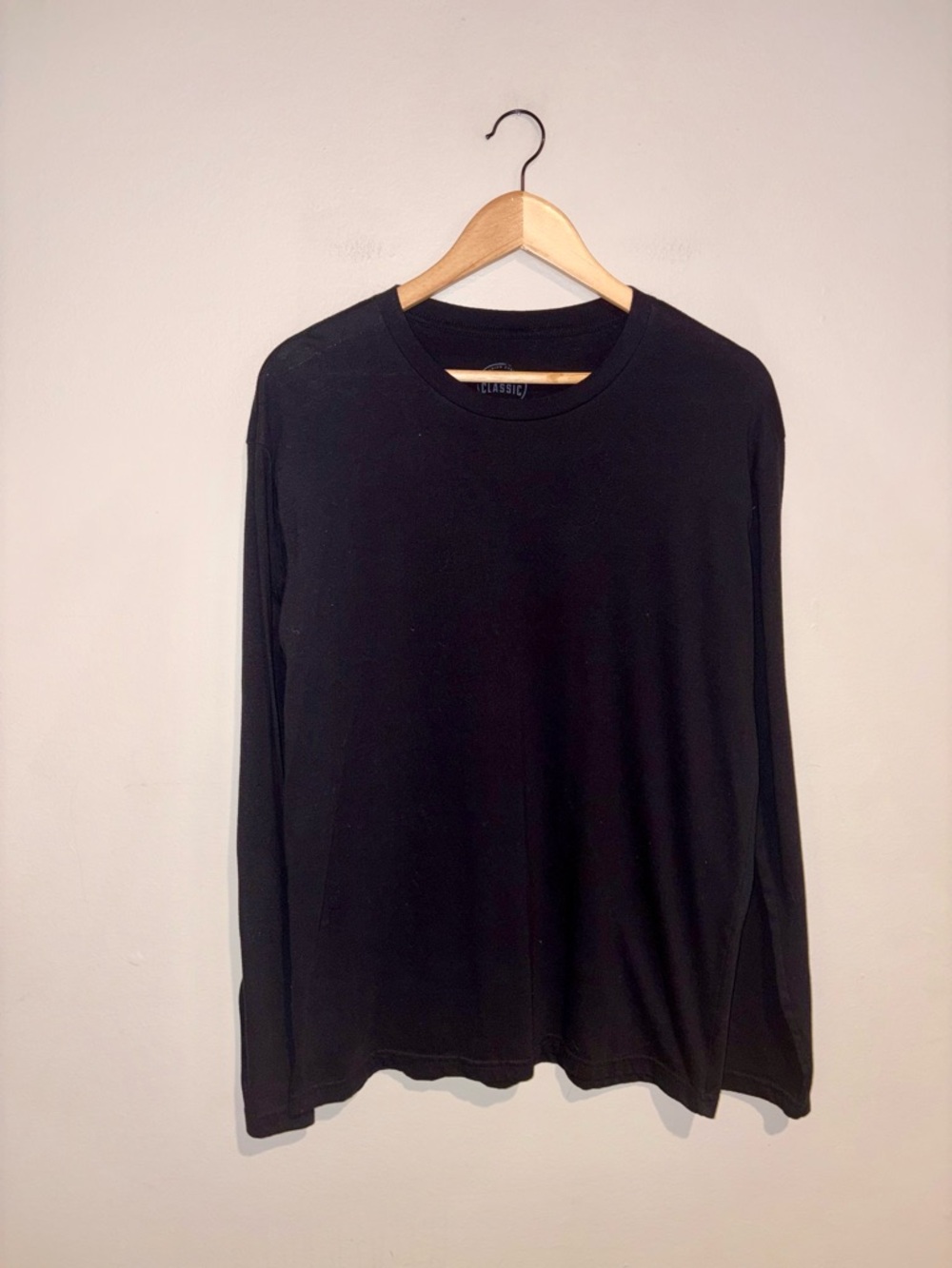 True Classic Black Long-Sleeve Crew Neck Shirt Sz L